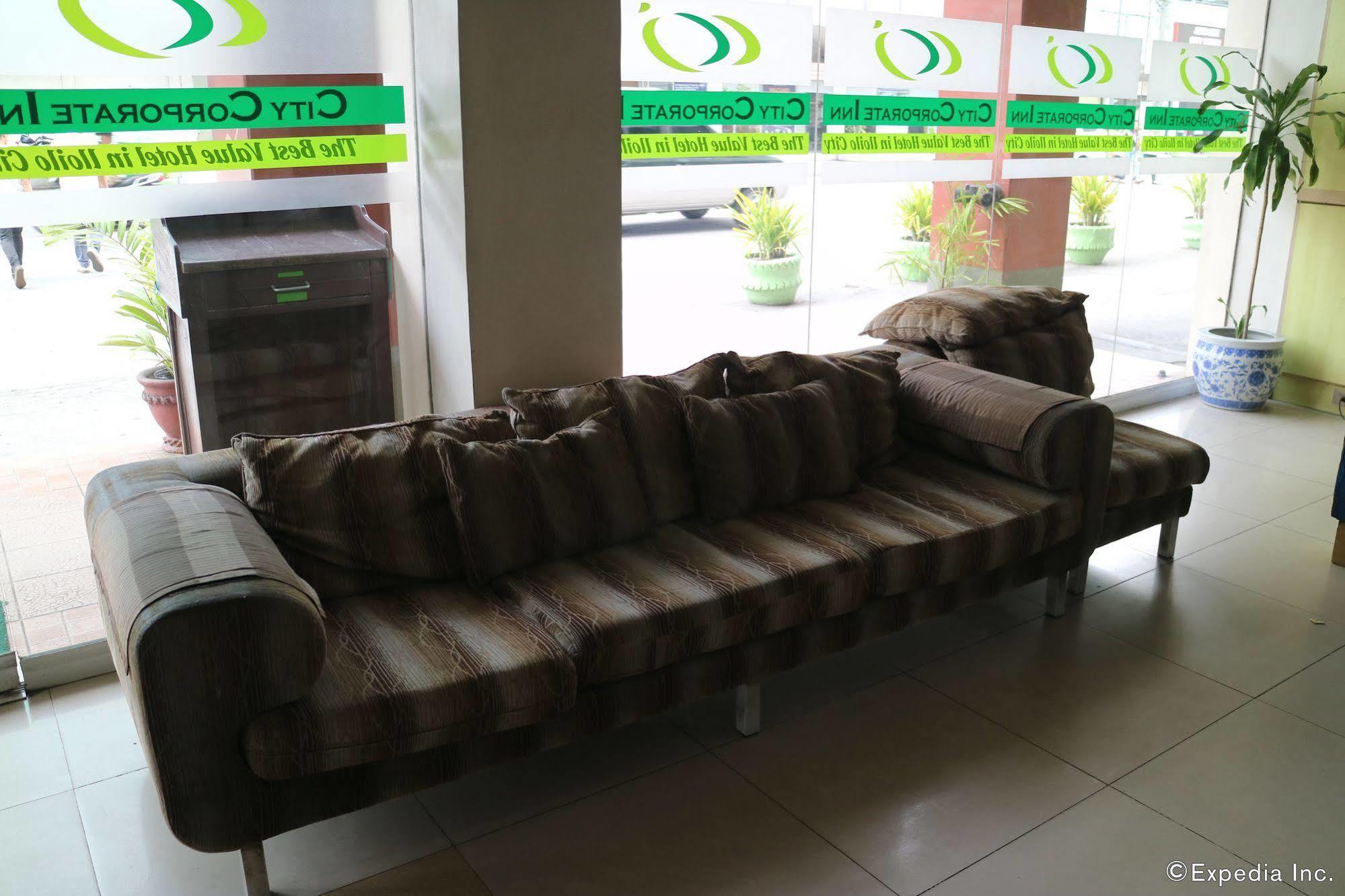 City Corporate Inn Iloilo Zewnętrze zdjęcie